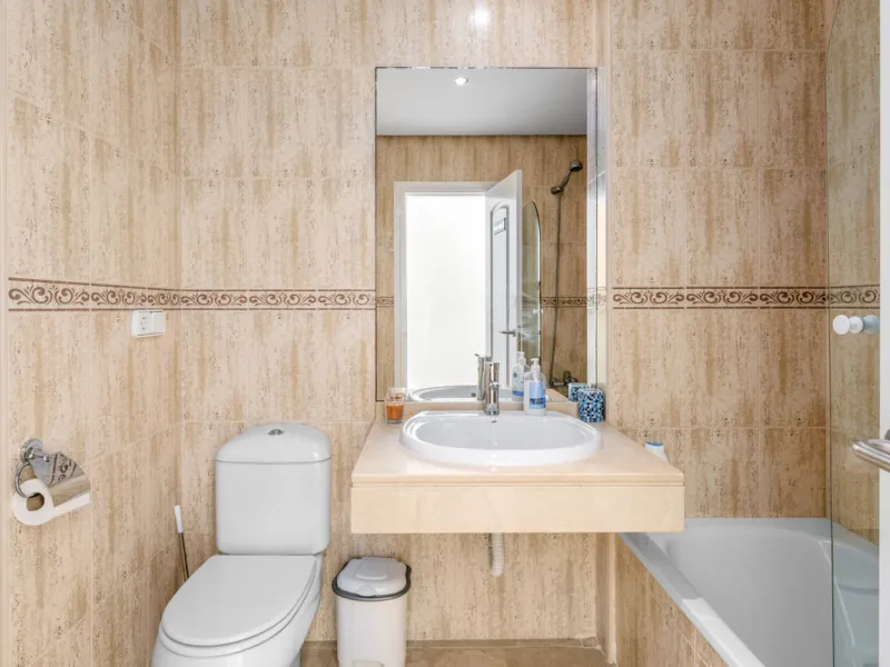Apartment - Penthouse Duplex в продаже в Manilva, Málaga. В доме 3 спален и 3 ванных комнат. Площадь дома 184 м²