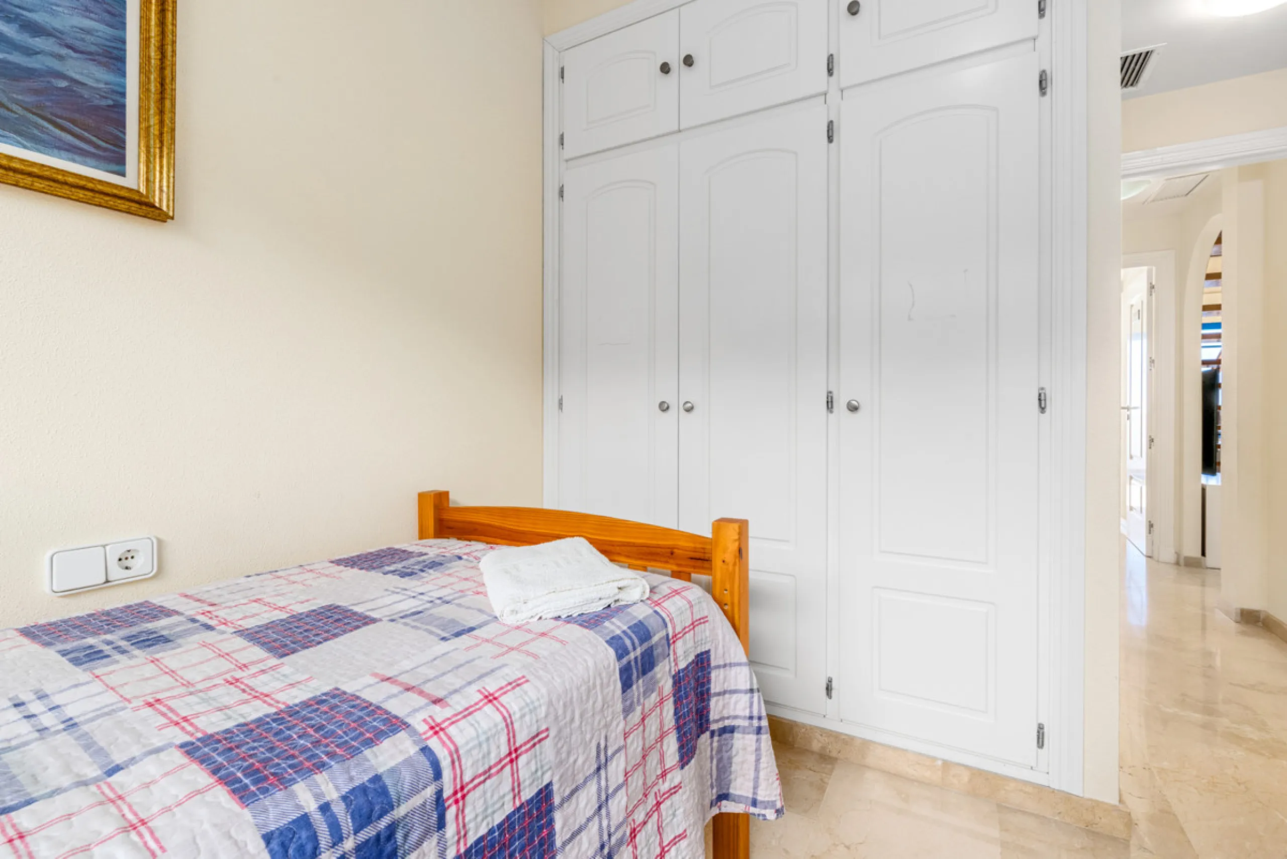 Apartment - Penthouse Duplex в продаже в Manilva, Málaga. В доме 3 спален и 3 ванных комнат. Площадь дома 184 м²