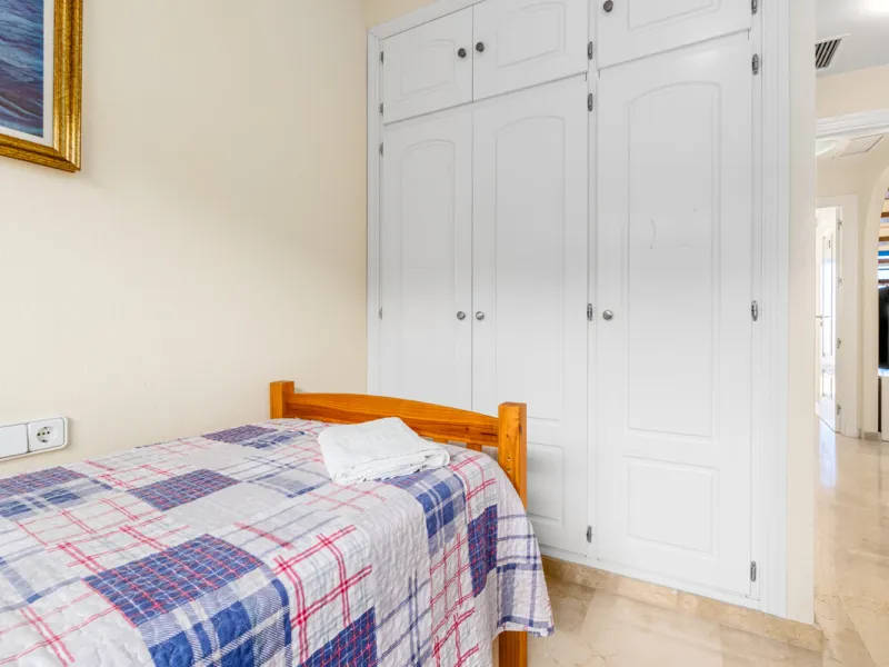 Apartment - Penthouse Duplex в продаже в Manilva, Málaga. В доме 3 спален и 3 ванных комнат. Площадь дома 184 м²