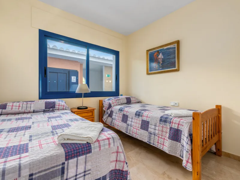 Apartment - Penthouse Duplex в продаже в Manilva, Málaga. В доме 3 спален и 3 ванных комнат. Площадь дома 184 м²