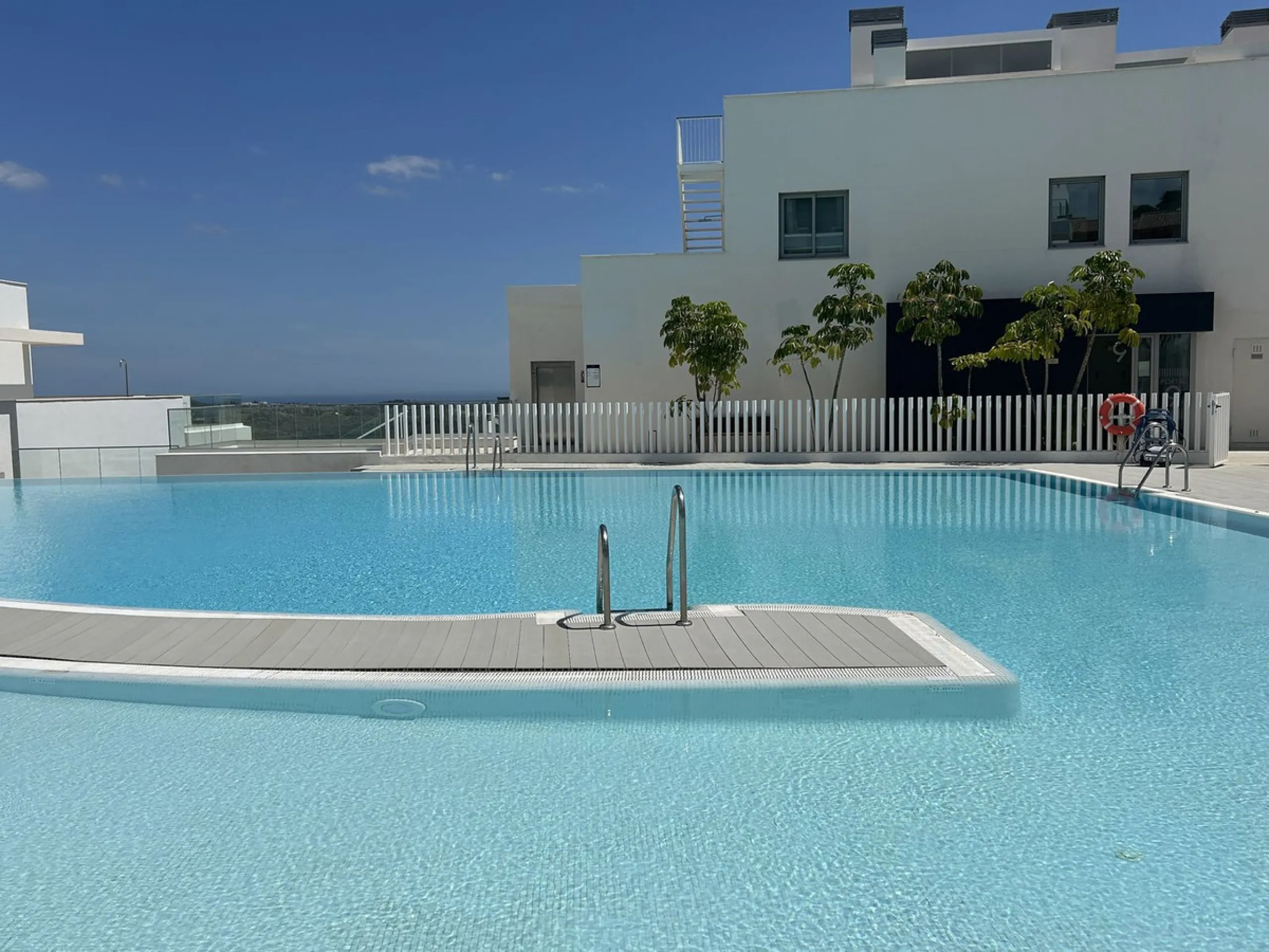 Апартамент средний этаж, Calanova Golf, Costa del Sol