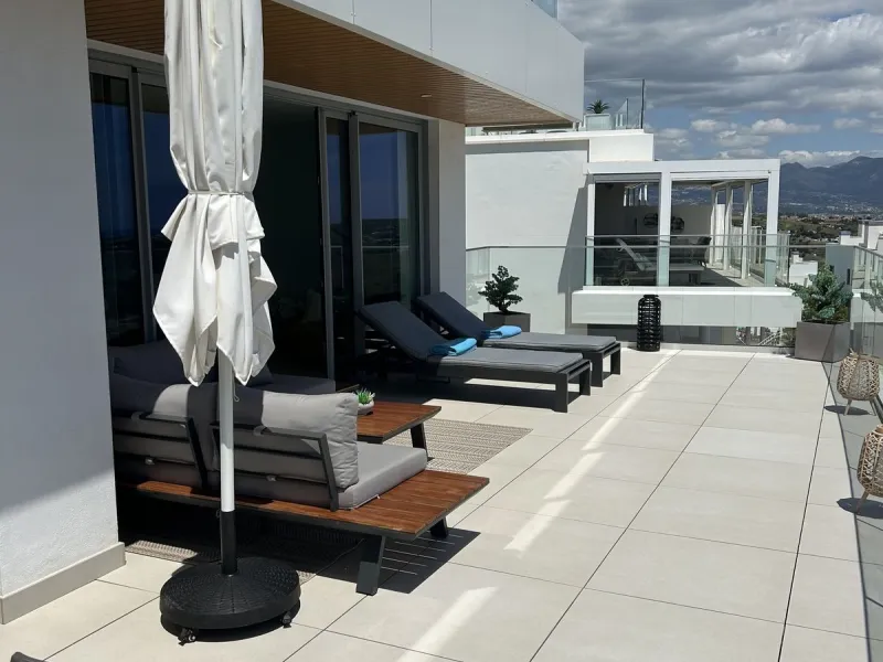 Апартамент средний этаж, Calanova Golf, Costa del Sol