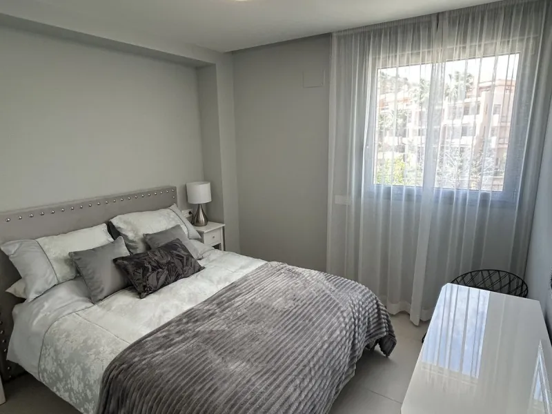 Апартамент средний этаж, Calanova Golf, Costa del Sol