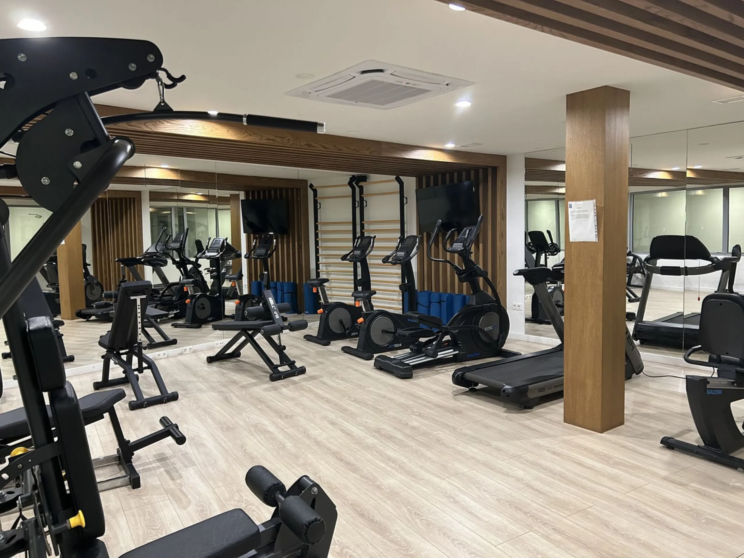 Апартамент средний этаж, Calanova Golf, Costa del Sol