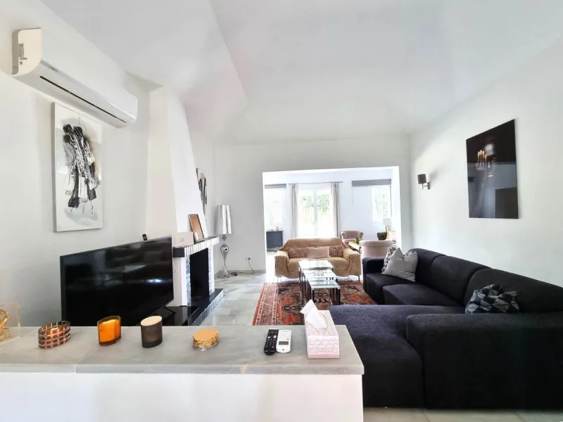 Charming Detached Villa in Lower Calahonda, Mijas