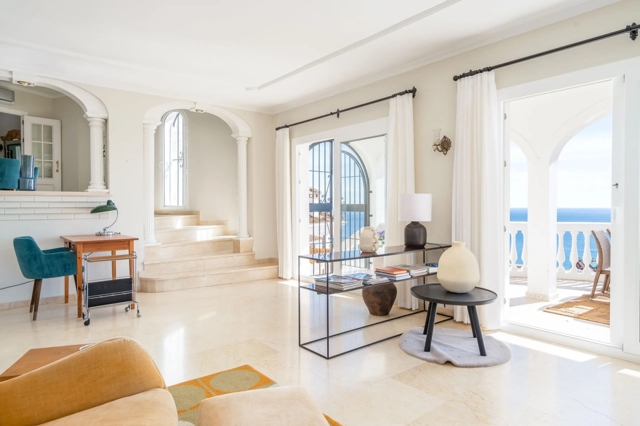 **Stunning Villa with Panoramic Sea Views in La Capellania, Benalmádena**