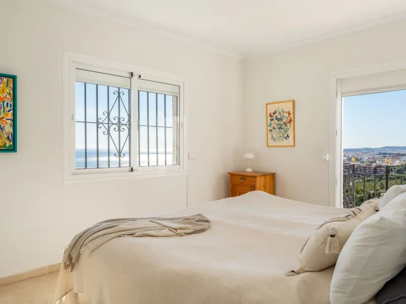 **Stunning Villa with Panoramic Sea Views in La Capellania, Benalmádena**