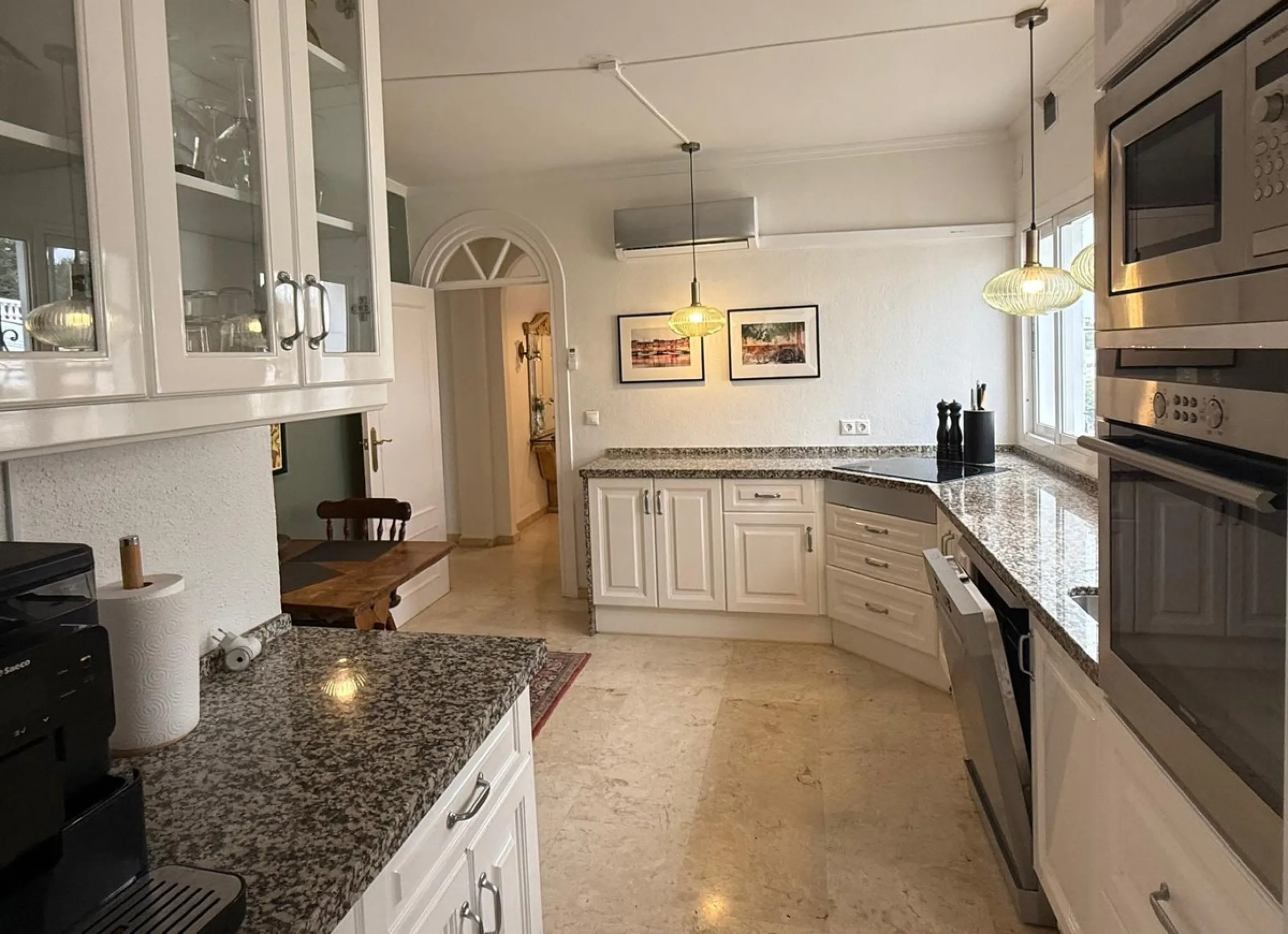 **Stunning Villa with Panoramic Sea Views in La Capellania, Benalmádena**