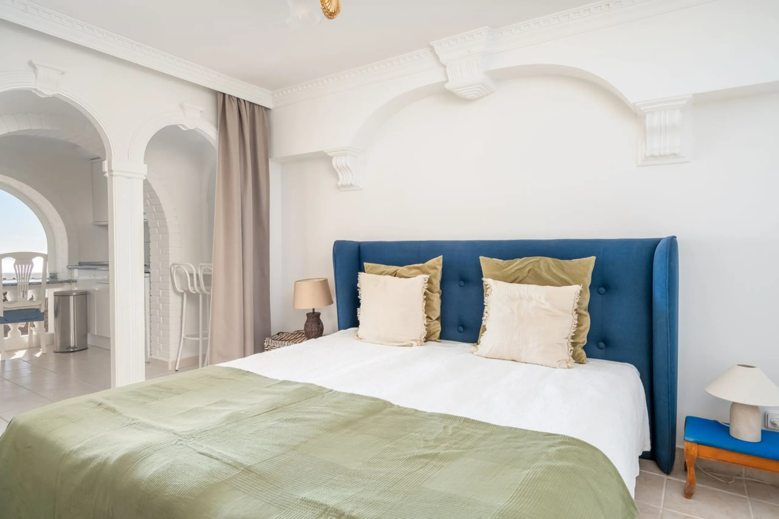 **Stunning Villa with Panoramic Sea Views in La Capellania, Benalmádena**
