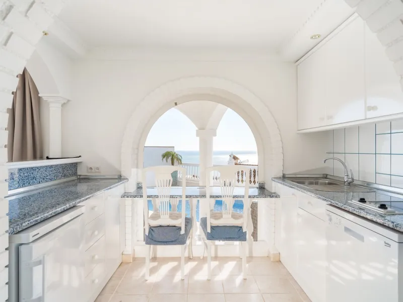 **Stunning Villa with Panoramic Sea Views in La Capellania, Benalmádena**