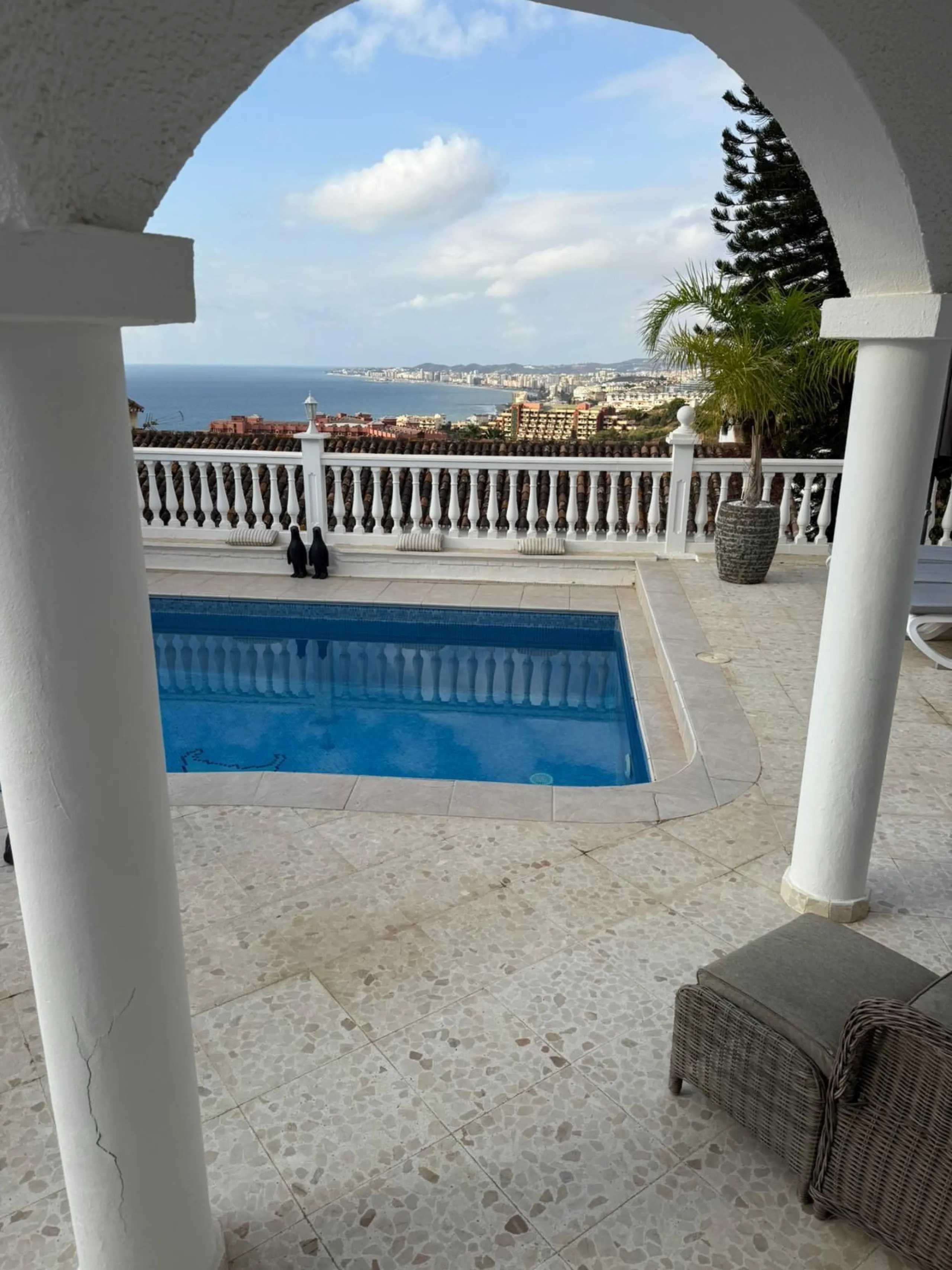**Stunning Villa with Panoramic Sea Views in La Capellania, Benalmádena**