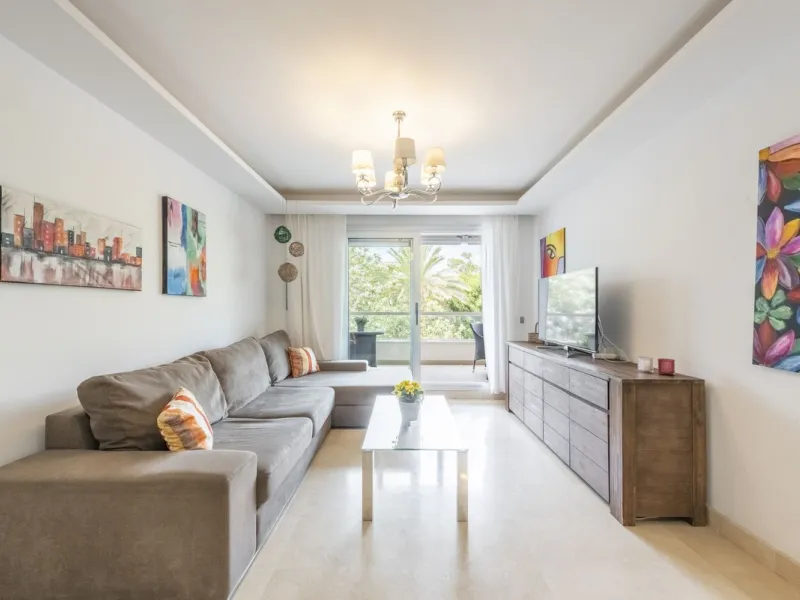 Modern apartment in prime location with tourist license
