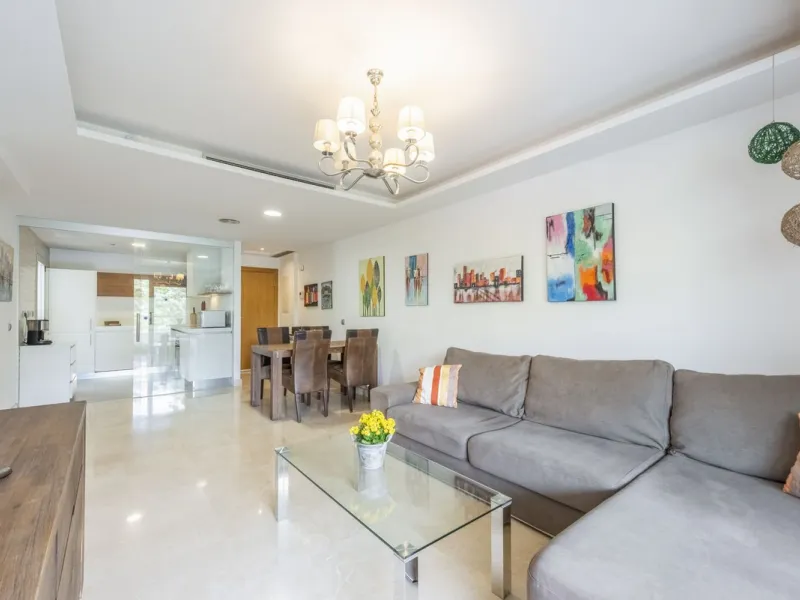 Modern apartment in prime location with tourist license