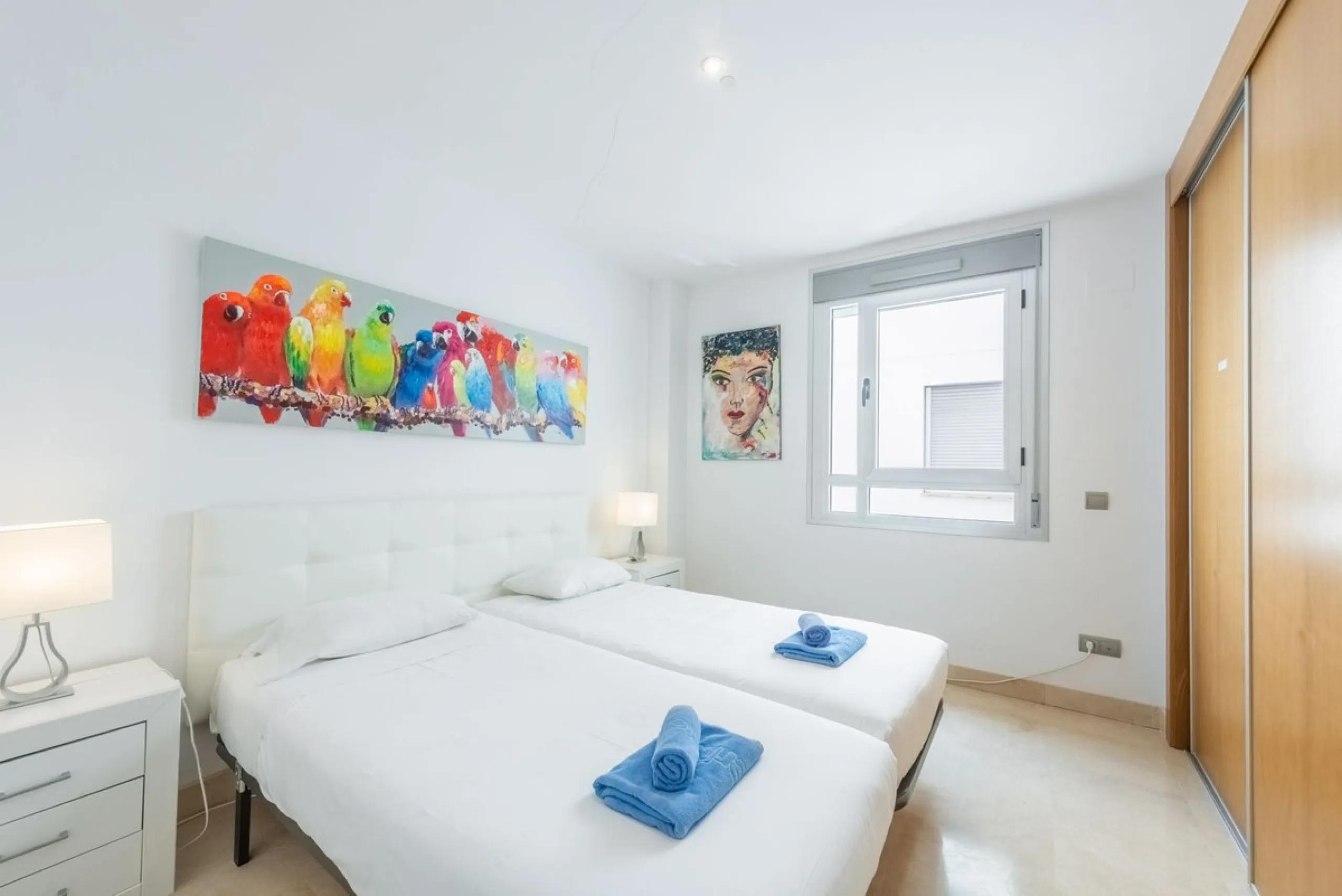 Modern apartment in prime location with tourist license