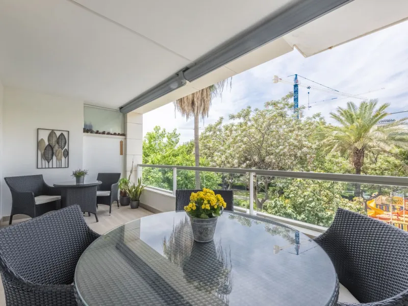 Modern apartment in prime location with tourist license