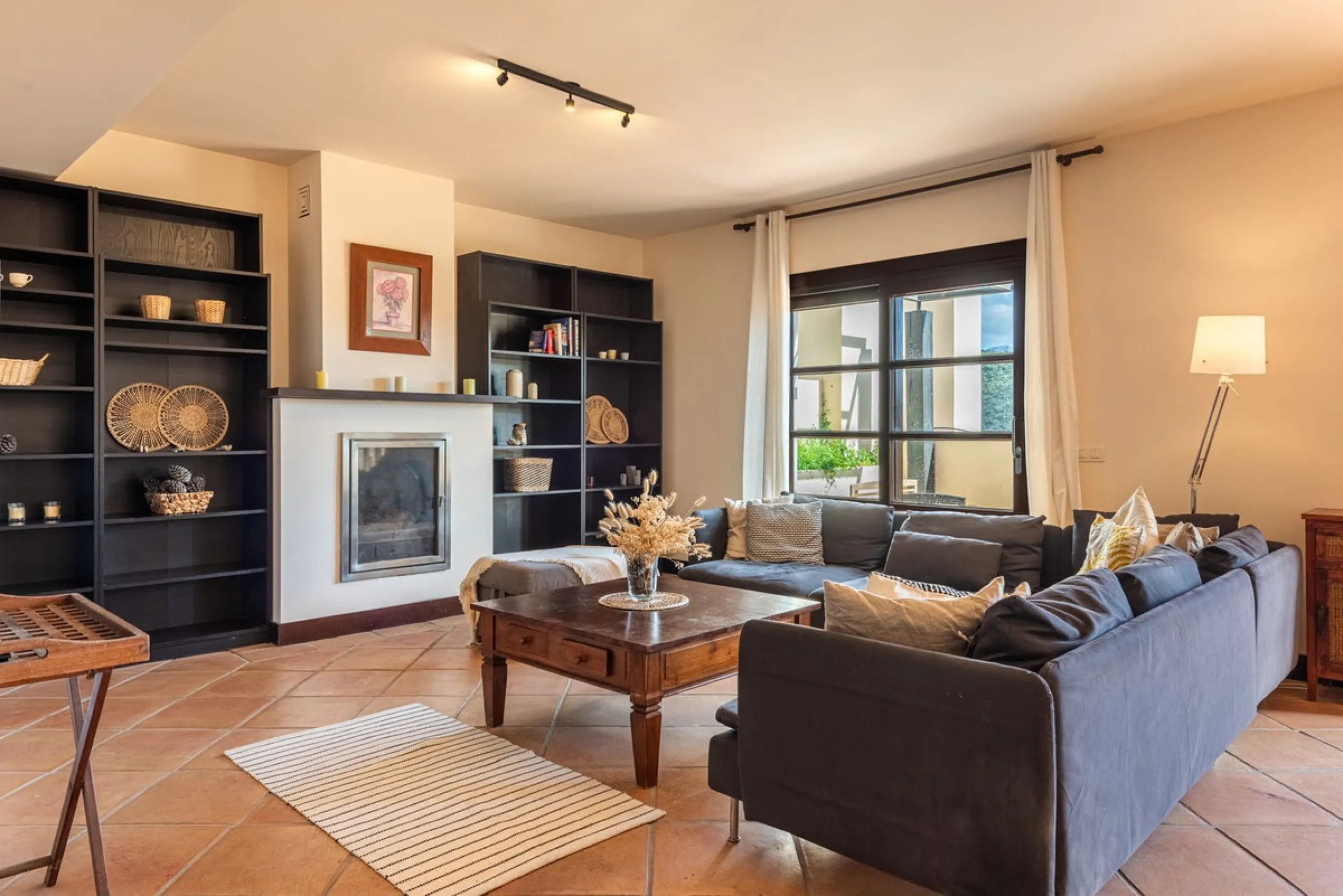 Exclusive 4-bedroom property in El Casar, Benahavís