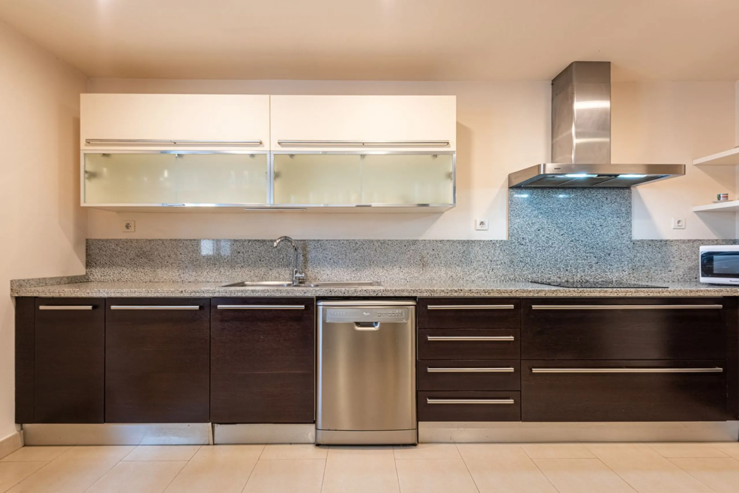 Exclusive 4-bedroom property in El Casar, Benahavís