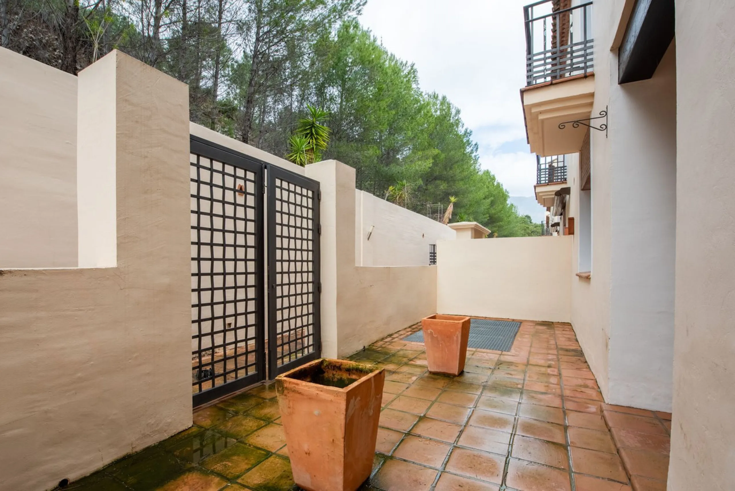 Exclusive 4-bedroom property in El Casar, Benahavís