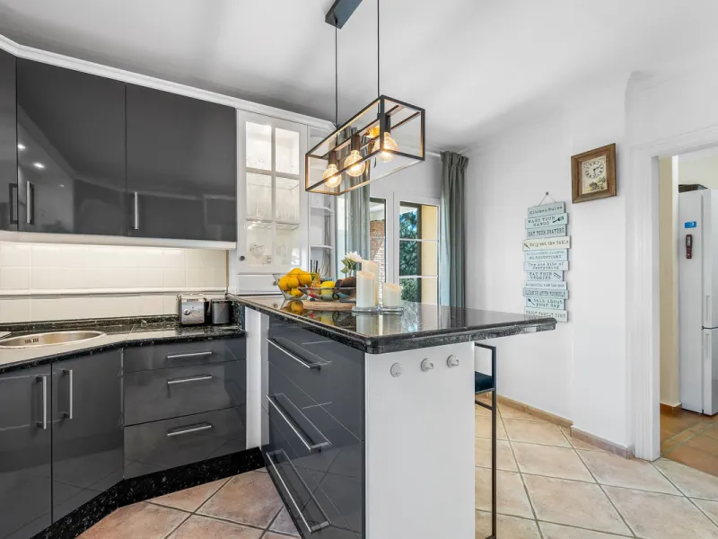 Andalucian Villa – Seghers, Estepona
