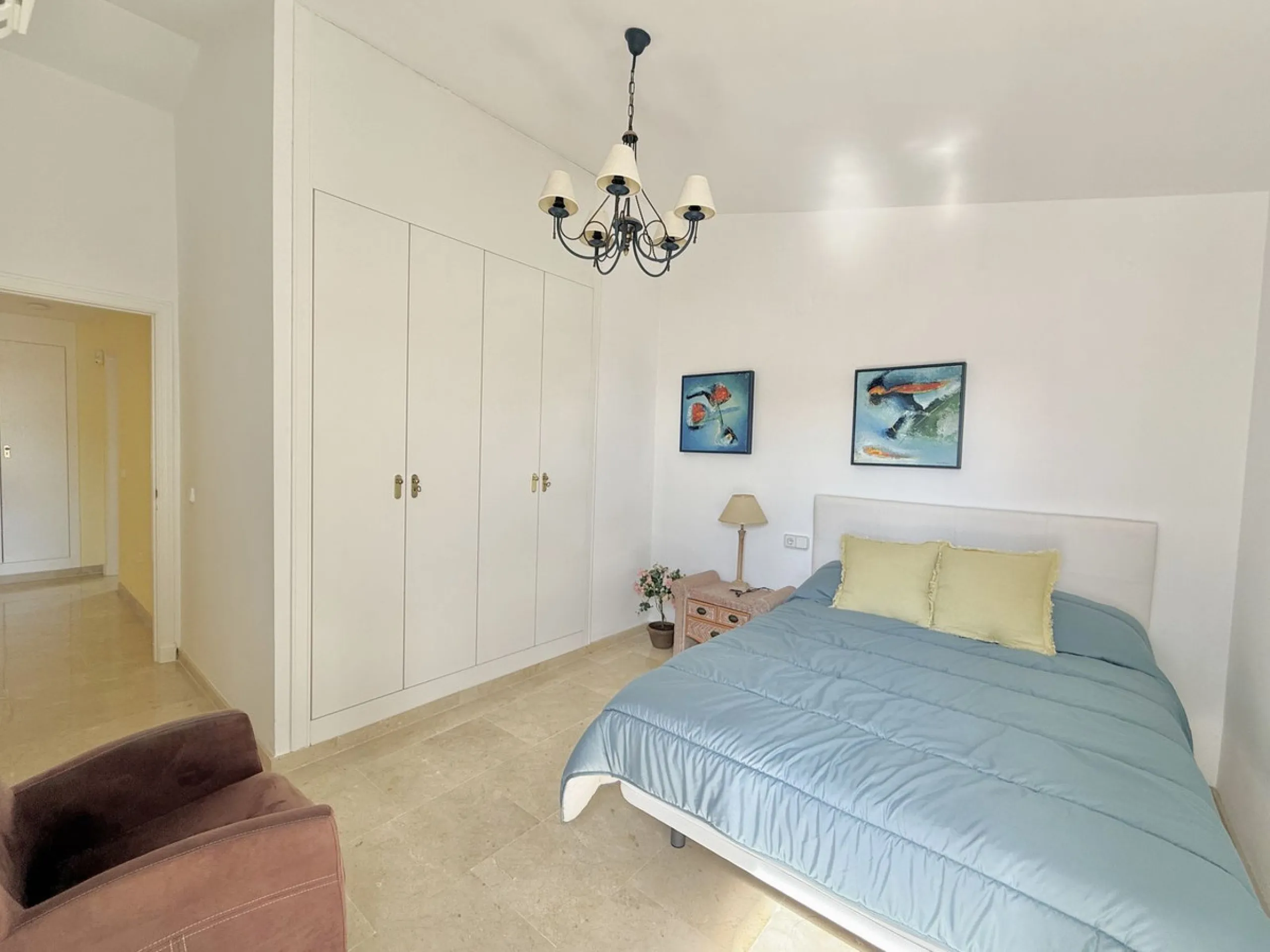 **EXCLUSIVE DUPLEX PENTHOUSE IN LAS LOMAS DE MARBELLA CLUB – PANORAMIC SEA & MOUNTAIN VIEWS**