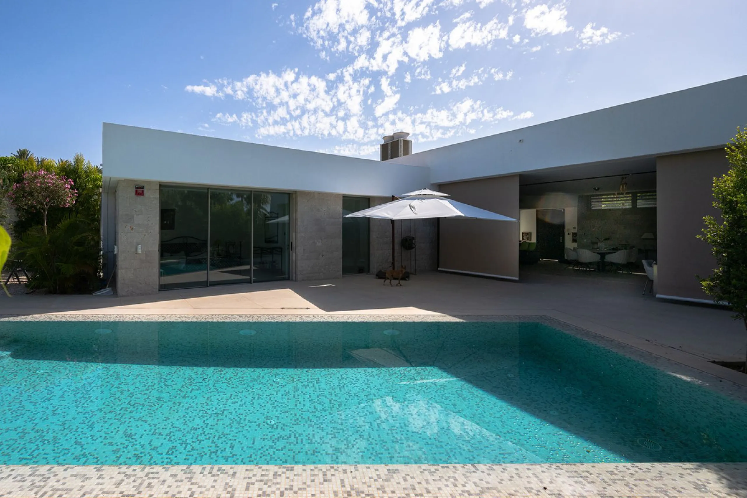Located in the highly sought-after residential area of Marbesa, just a short stroll from the beach, this stunning villa combines contemporary design with ultimate comfort. Built in 2023 and completed in 2024 to the highest standards, it offers everything 