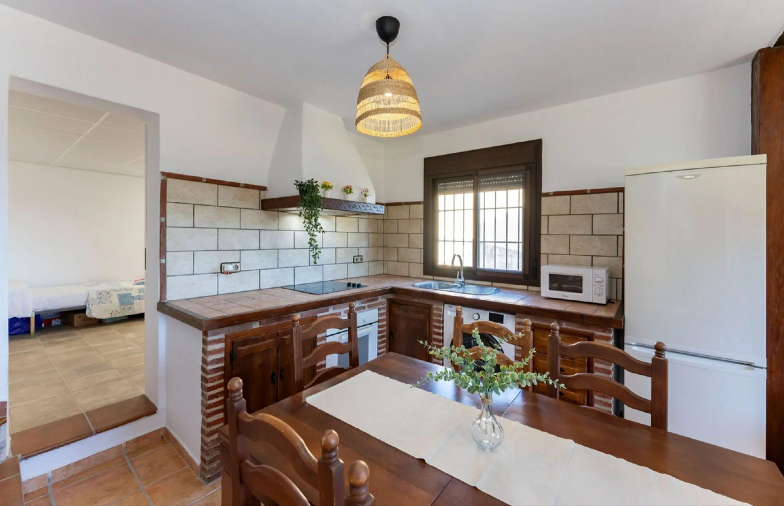 House - Finca - Cortijo в продаже в Coín, Málaga. В доме 3 спален и 2 ванных комнат. Площадь дома 71 м². Площадь участка 929 м²