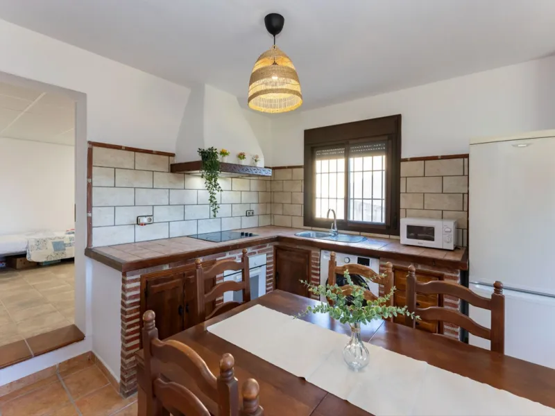 House - Finca - Cortijo в продаже в Coín, Málaga. В доме 3 спален и 2 ванных комнат. Площадь дома 71 м². Площадь участка 929 м²