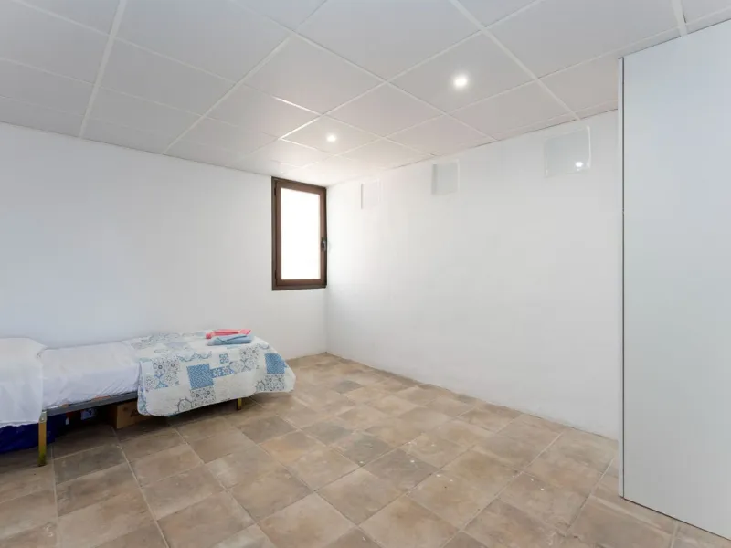 House - Finca - Cortijo в продаже в Coín, Málaga. В доме 3 спален и 2 ванных комнат. Площадь дома 71 м². Площадь участка 929 м²