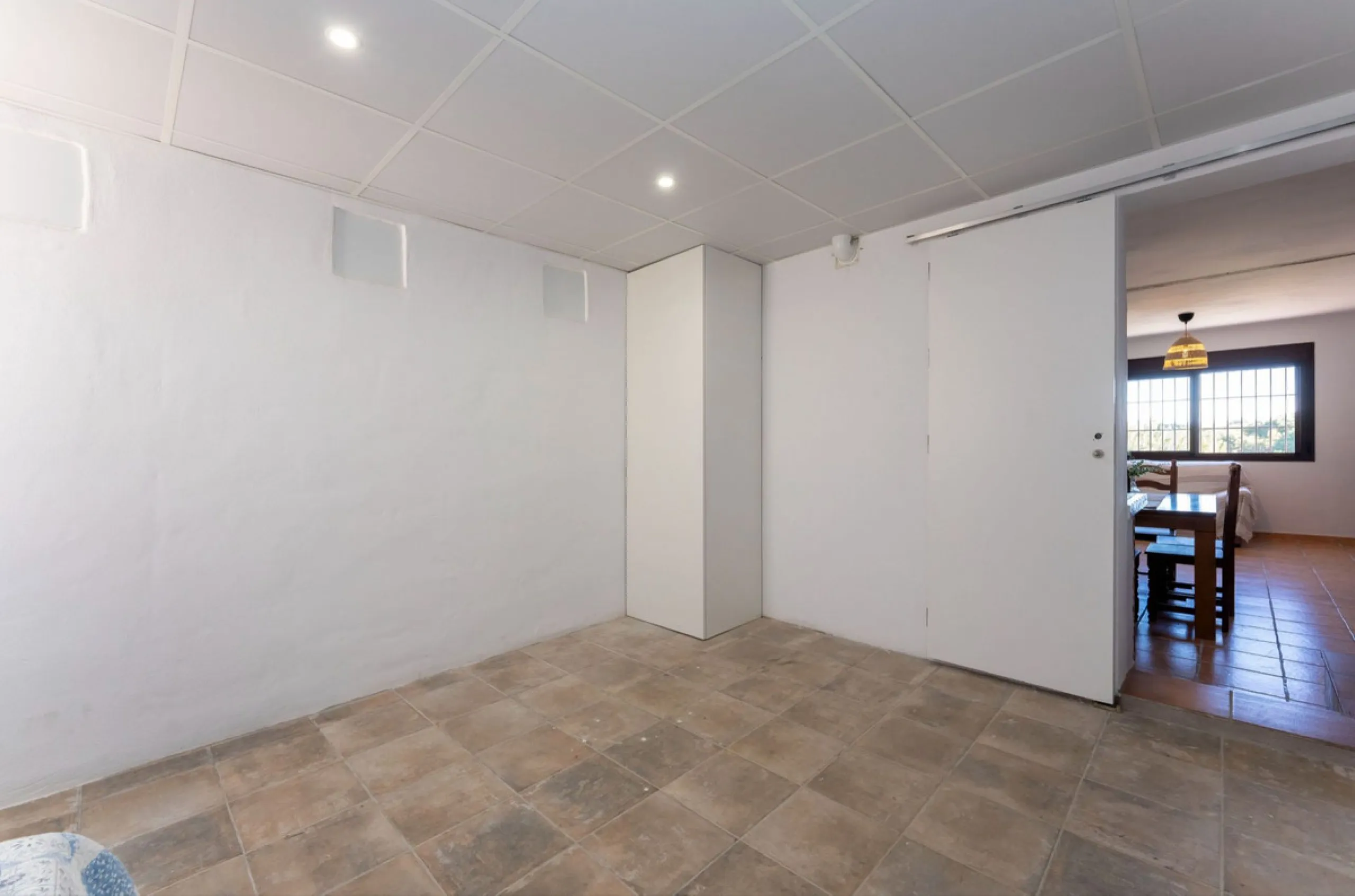 House - Finca - Cortijo в продаже в Coín, Málaga. В доме 3 спален и 2 ванных комнат. Площадь дома 71 м². Площадь участка 929 м²