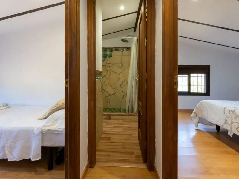 House - Finca - Cortijo в продаже в Coín, Málaga. В доме 3 спален и 2 ванных комнат. Площадь дома 71 м². Площадь участка 929 м²