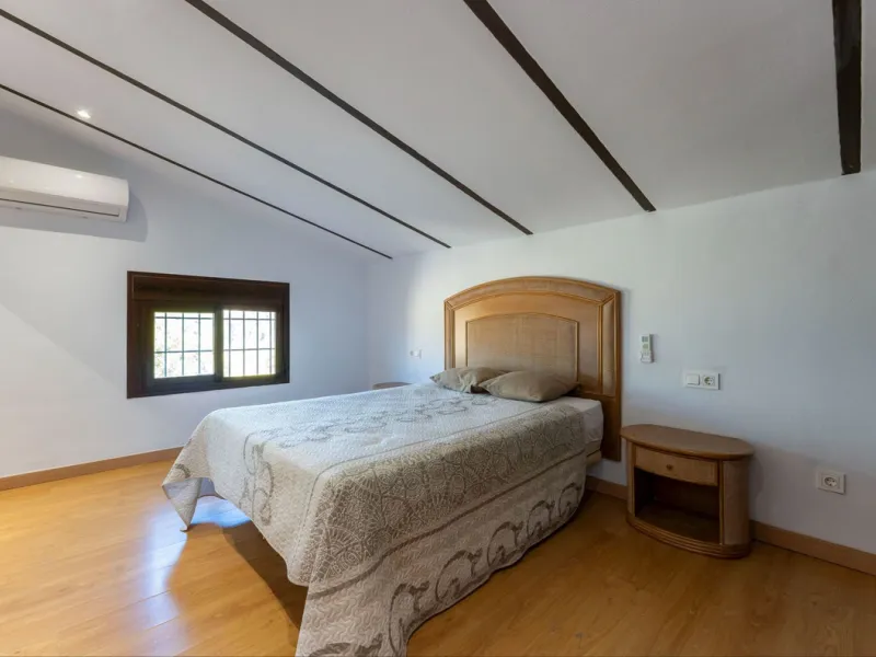 House - Finca - Cortijo в продаже в Coín, Málaga. В доме 3 спален и 2 ванных комнат. Площадь дома 71 м². Площадь участка 929 м²