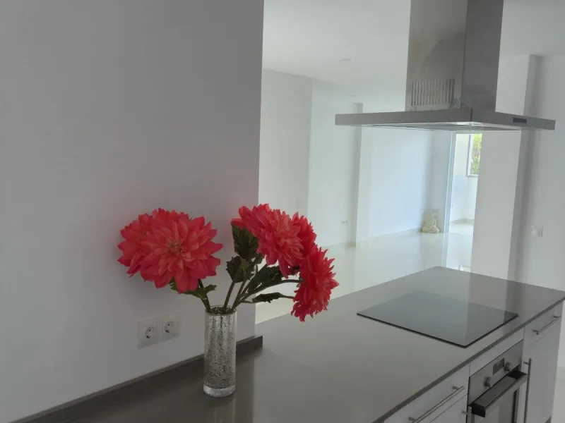 **Apartment for Sale in Los Boliches - Your New Home by the Sea!**