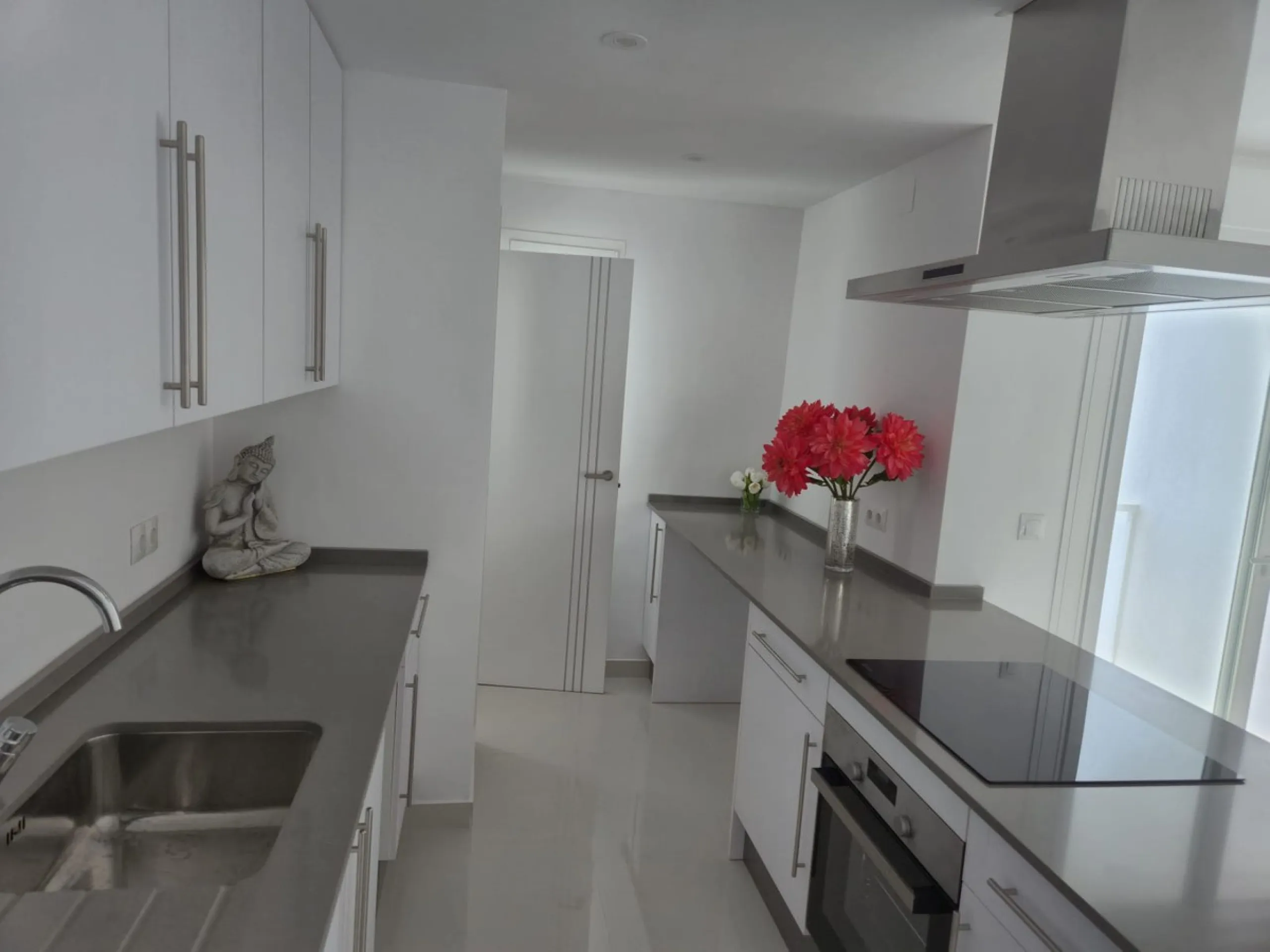 **Apartment for Sale in Los Boliches - Your New Home by the Sea!**