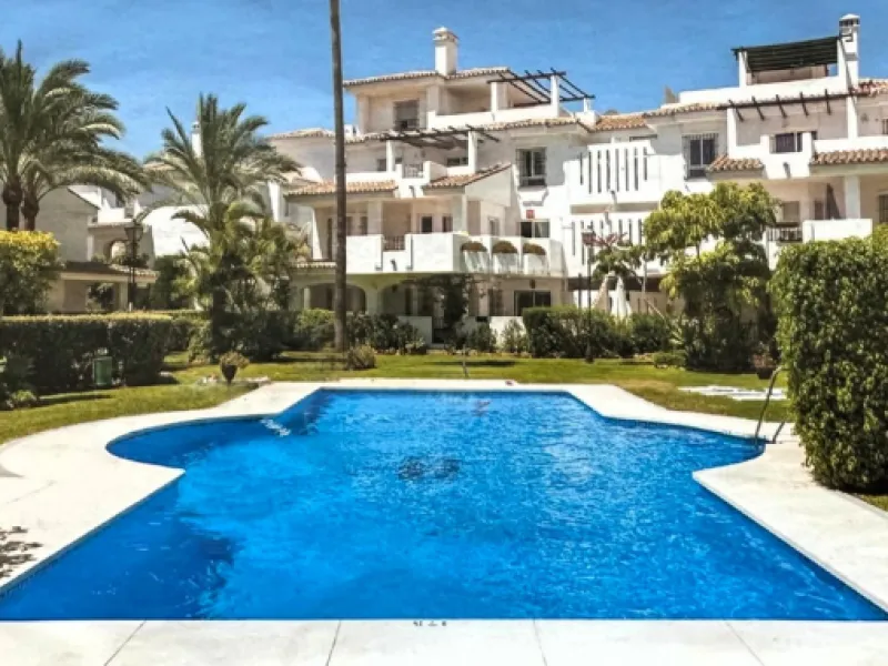 Prime location & excellent amenities, this ground floor 3 bedroom apartment is situated in the sought-after Los Naranjos de Marbella, within the prestigious area of Nueva Andalucia, Marbella. Benefiting from close proximity to a variety of amenities, incl