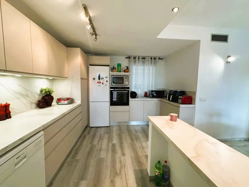 Prime location & excellent amenities, this ground floor 3 bedroom apartment is situated in the sought-after Los Naranjos de Marbella, within the prestigious area of Nueva Andalucia, Marbella. Benefiting from close proximity to a variety of amenities, incl