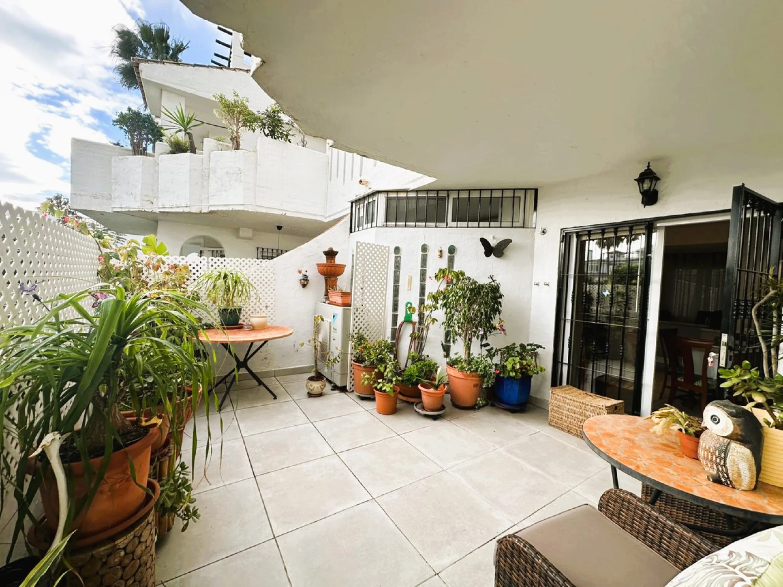 Prime location & excellent amenities, this ground floor 3 bedroom apartment is situated in the sought-after Los Naranjos de Marbella, within the prestigious area of Nueva Andalucia, Marbella. Benefiting from close proximity to a variety of amenities, incl