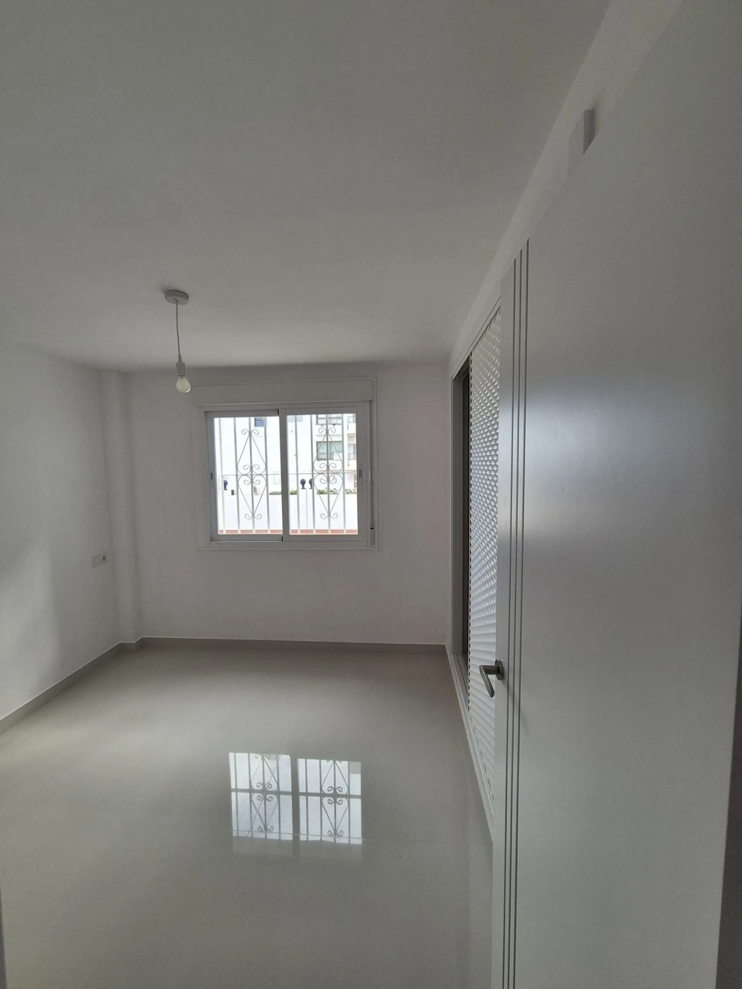 **Apartment for Sale in Los Boliches - Your New Home by the Sea!**