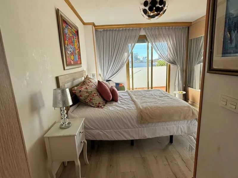 A beautiful three-storey townhouse for sale, located in one of the most pleasant and sought-after areas of Cancelada. The property stands out for its spaciousness, practical layout and peaceful atmosphere, making it perfect for families or anyone seeking 