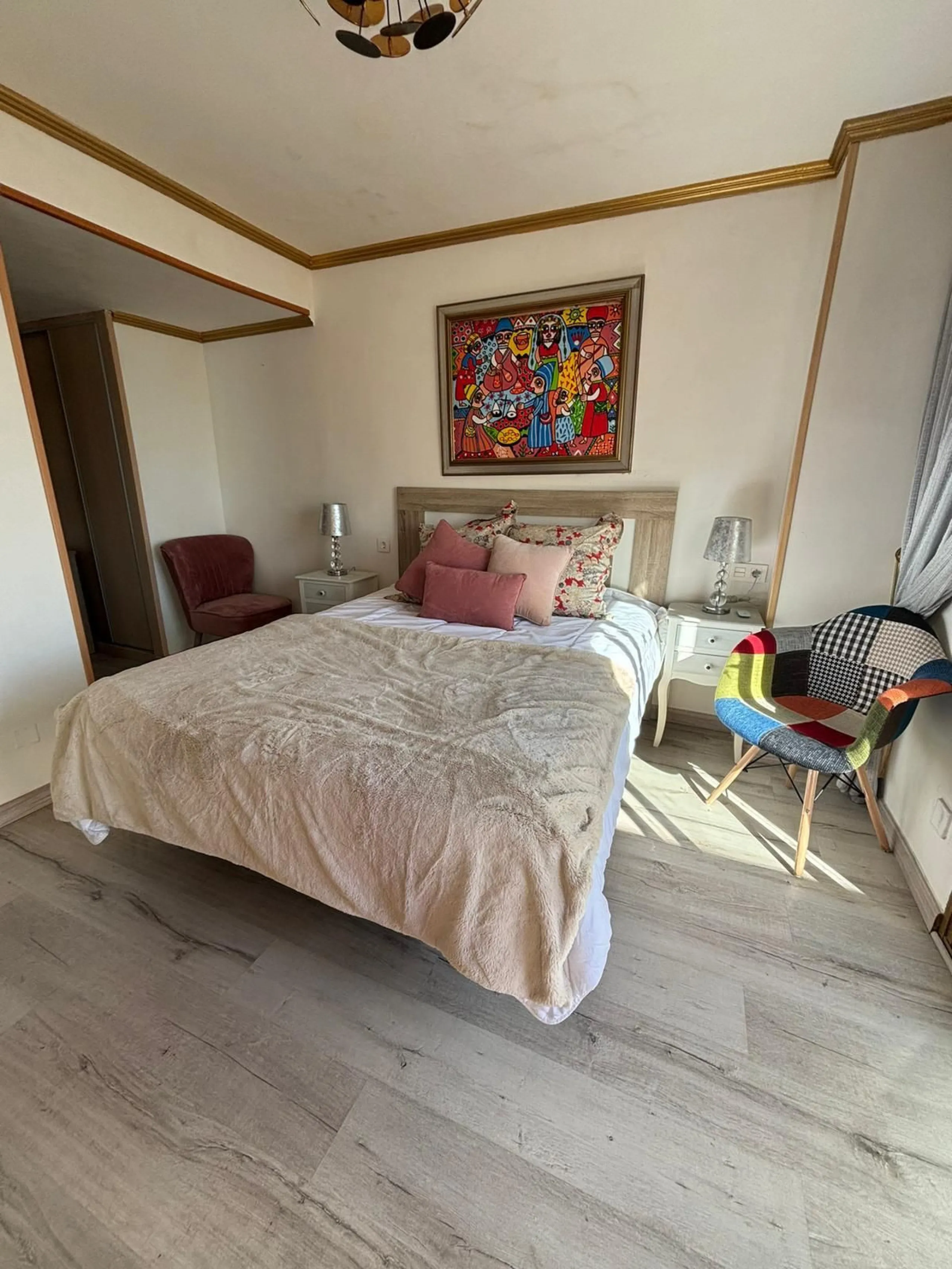 A beautiful three-storey townhouse for sale, located in one of the most pleasant and sought-after areas of Cancelada. The property stands out for its spaciousness, practical layout and peaceful atmosphere, making it perfect for families or anyone seeking 