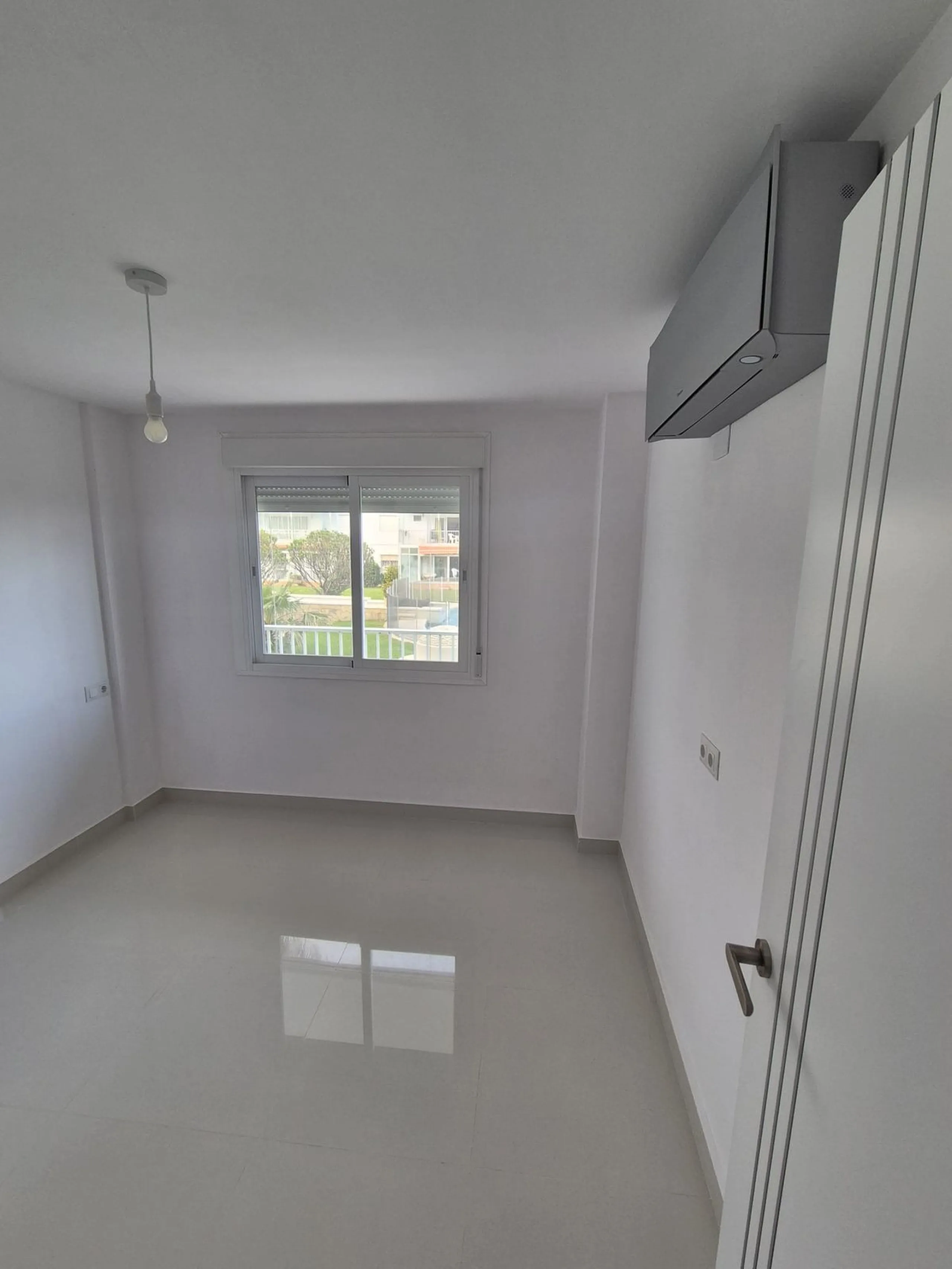 **Apartment for Sale in Los Boliches - Your New Home by the Sea!**