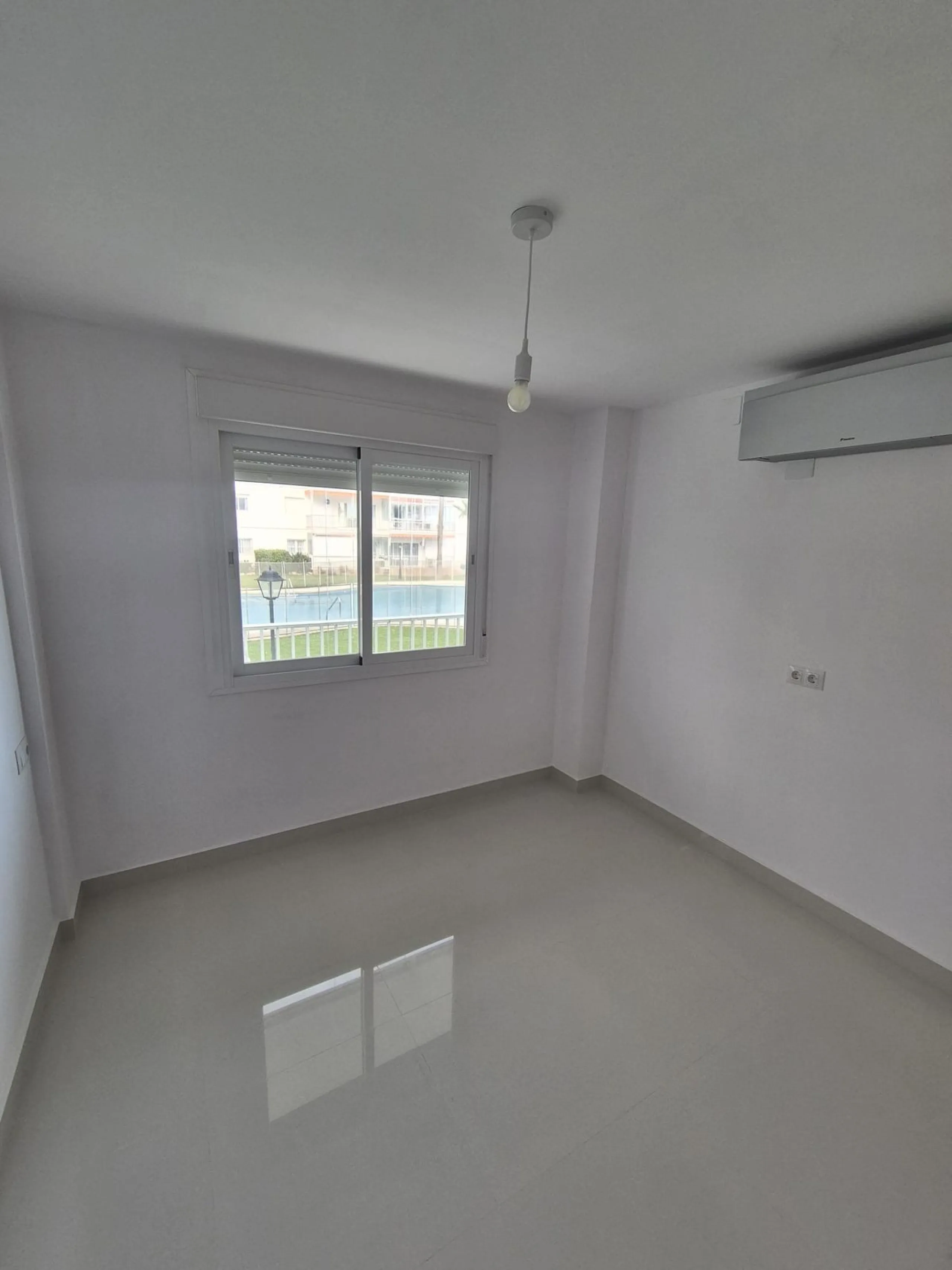 **Apartment for Sale in Los Boliches - Your New Home by the Sea!**
