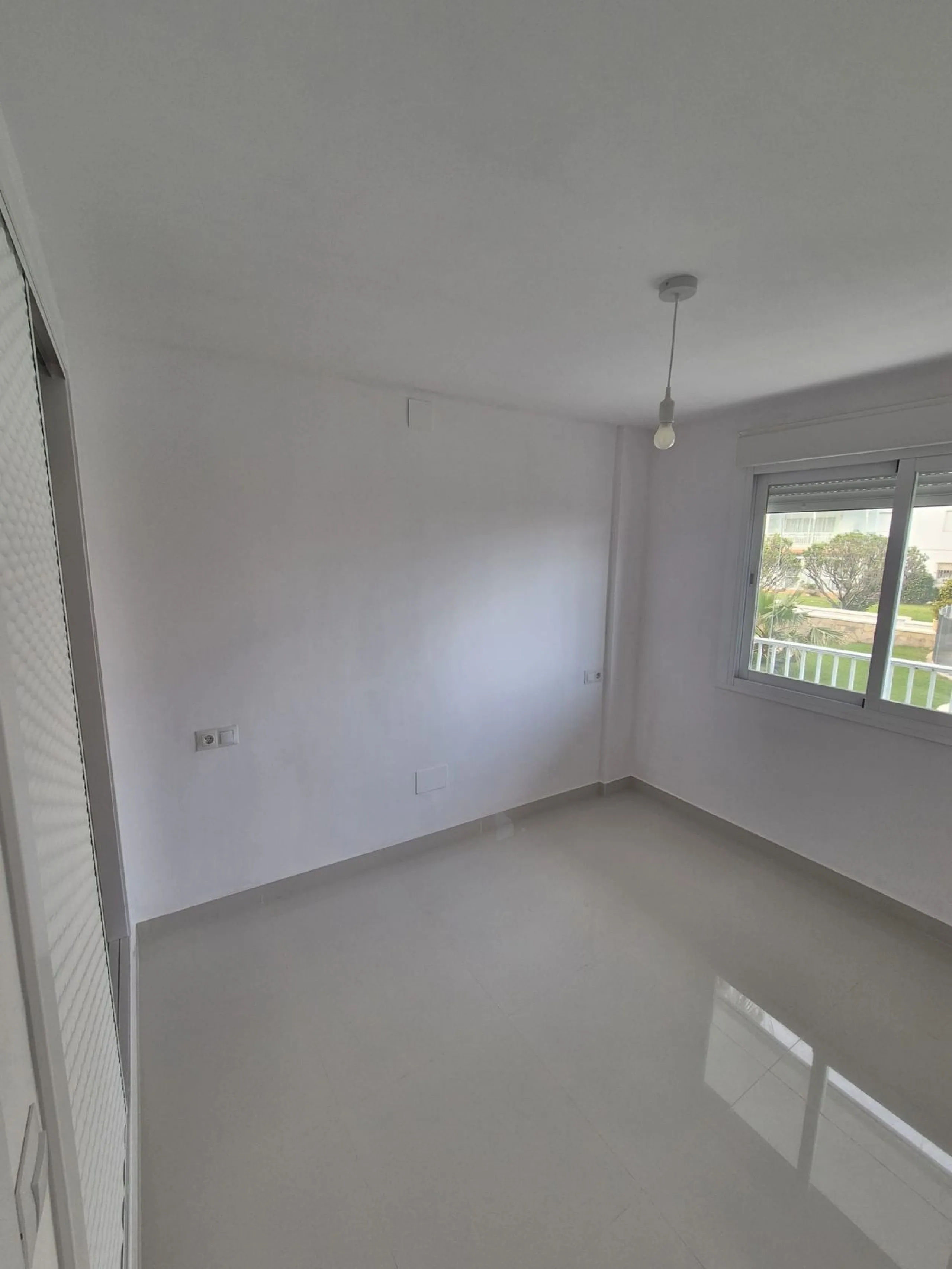 **Apartment for Sale in Los Boliches - Your New Home by the Sea!**