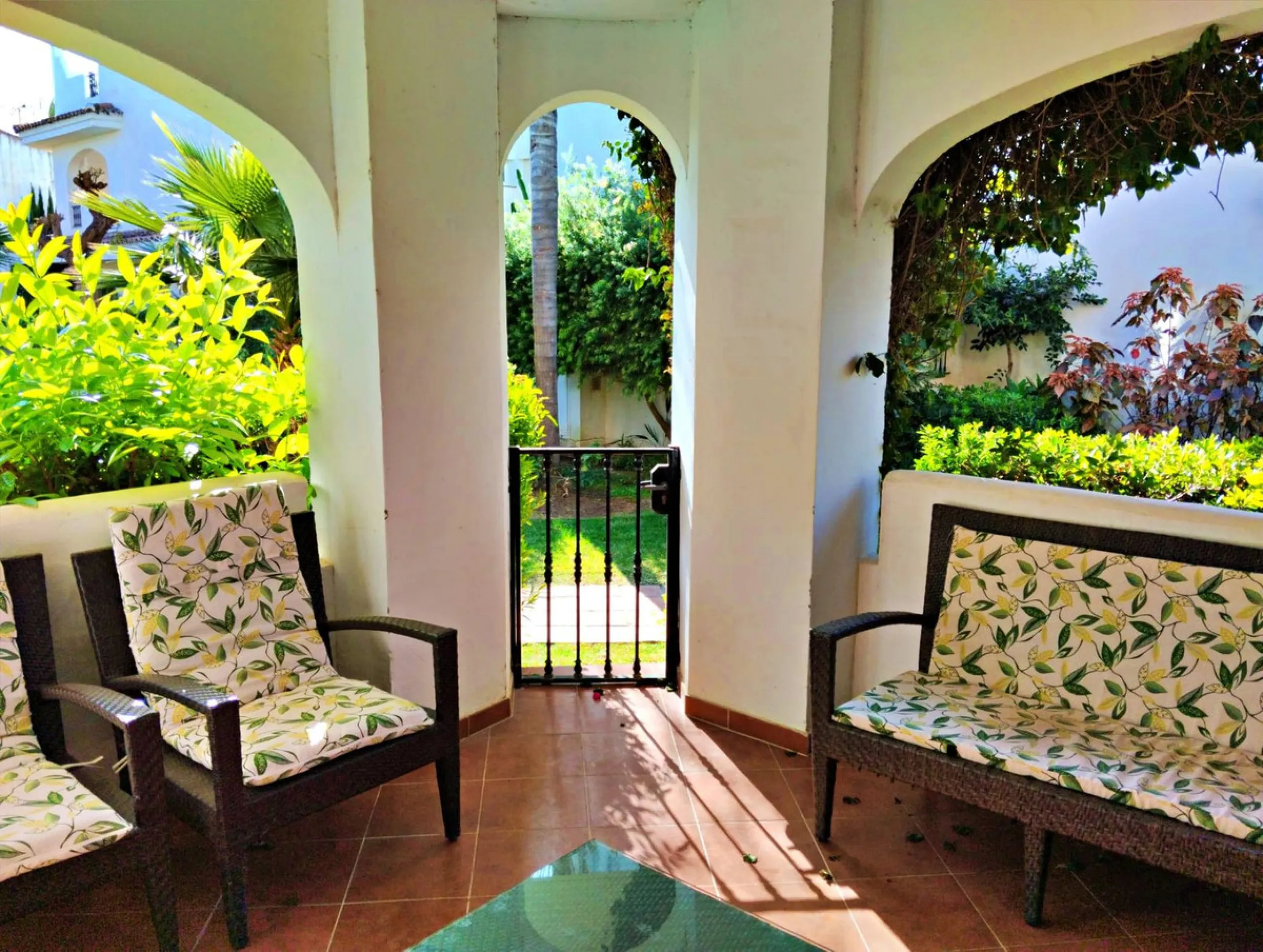 Stunning Ground Floor Apartment in Los Naranjos de Marbella
