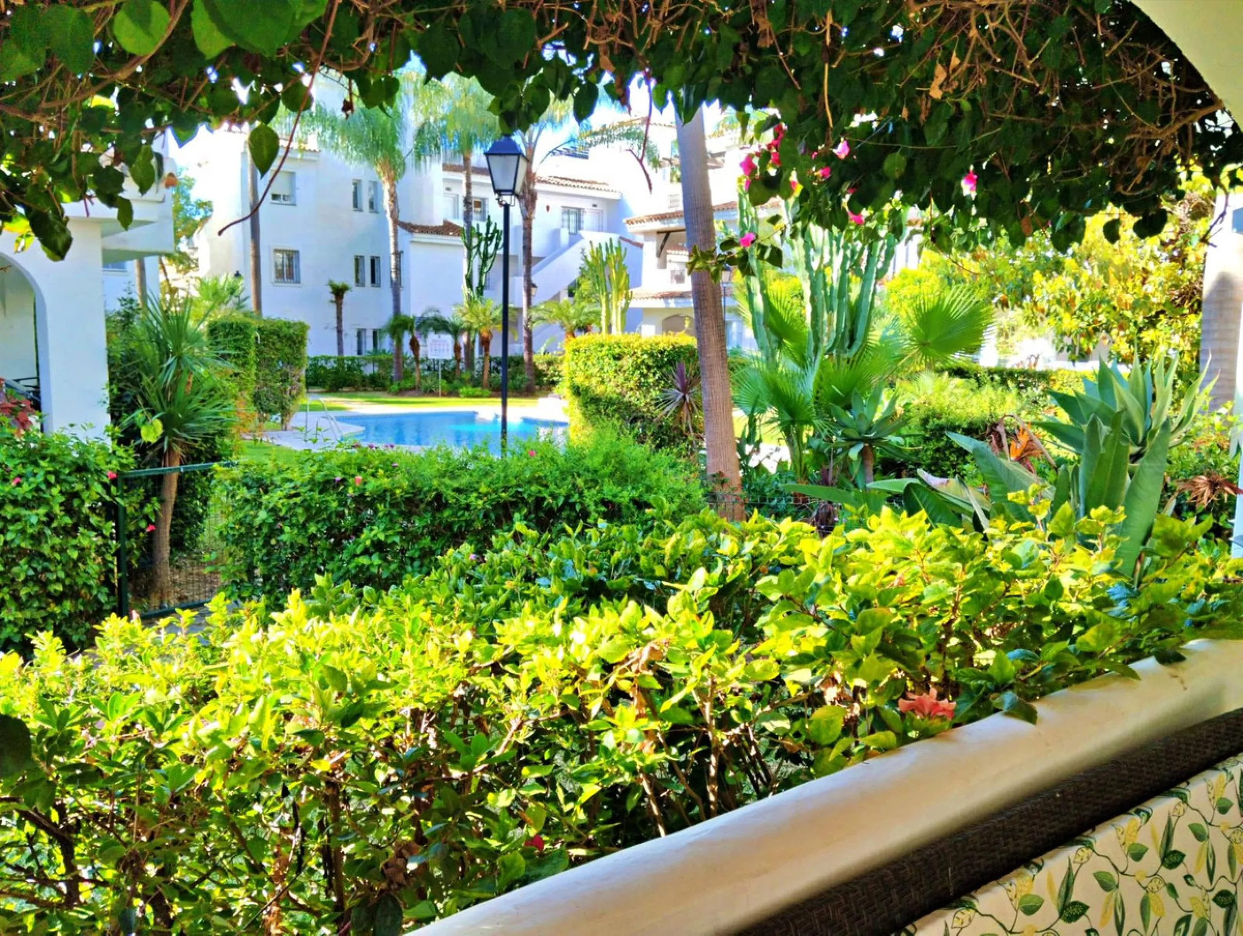Stunning Ground Floor Apartment in Los Naranjos de Marbella
