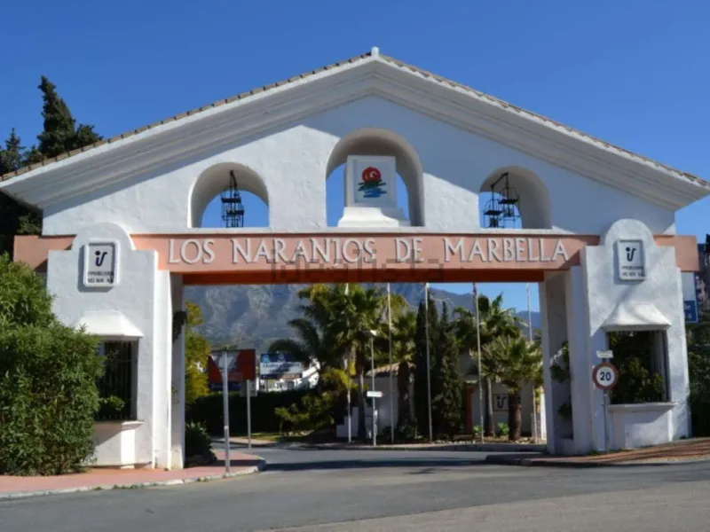Stunning Ground Floor Apartment in Los Naranjos de Marbella