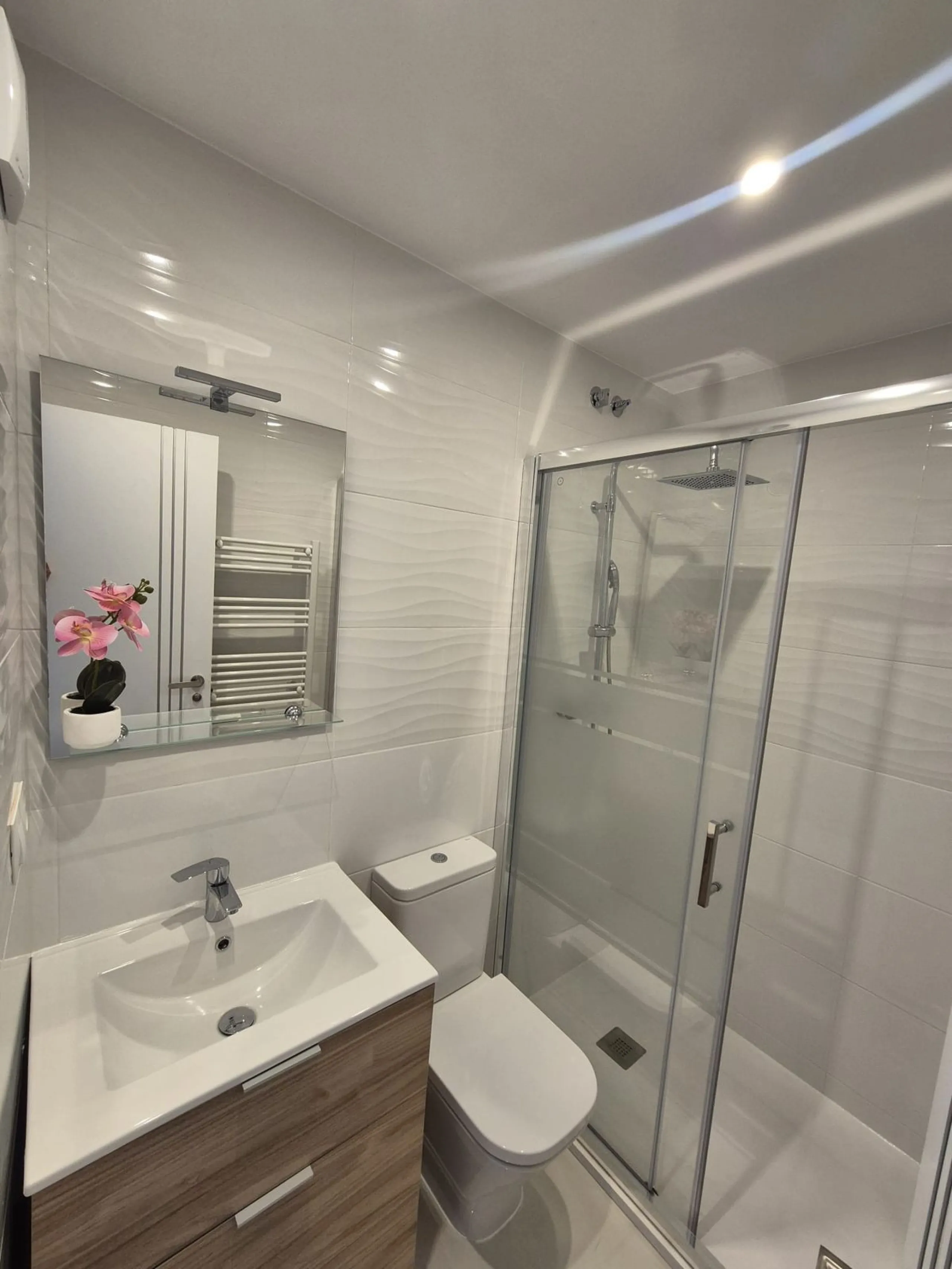 **Apartment for Sale in Los Boliches - Your New Home by the Sea!**