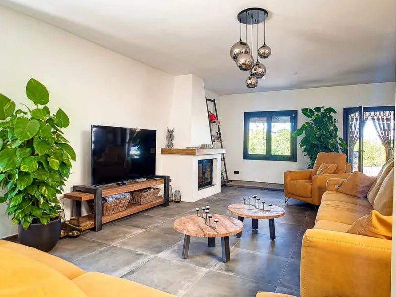 Profitable Mango & Avocado Finca in Vélez-Málaga – High-Yield Investment