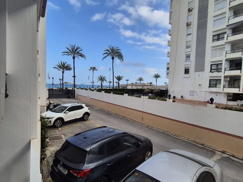 **Apartment for Sale in Los Boliches - Your New Home by the Sea!**