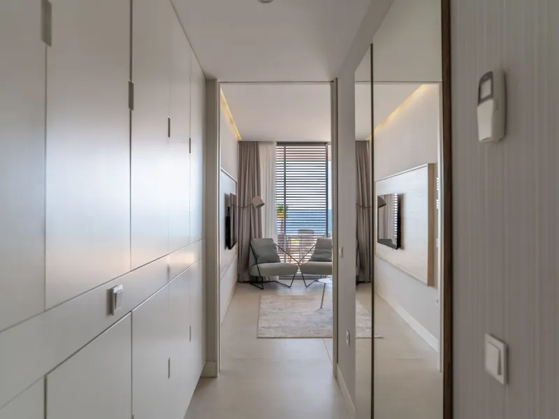 The Edge is an iconic, award-winning beachfront development, distinguished with First Prize for Best Architecture Multiple Property at the prestigious European Property Awards. This landmark project sets a new standard for contemporary coastal living, com