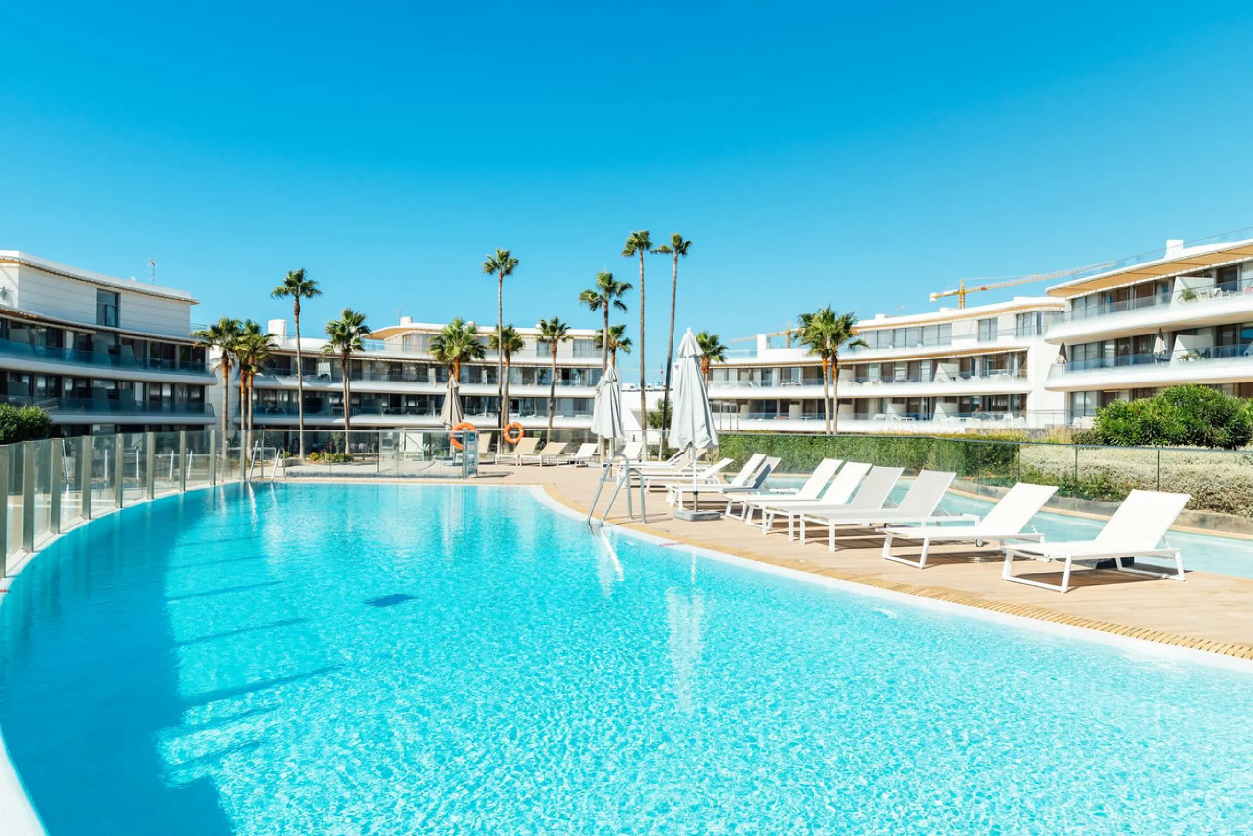 The Edge is an iconic, award-winning beachfront development, distinguished with First Prize for Best Architecture Multiple Property at the prestigious European Property Awards. This landmark project sets a new standard for contemporary coastal living, com